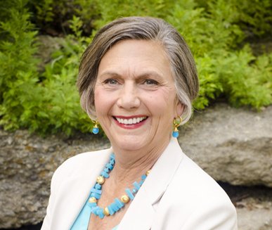 Julia Summers